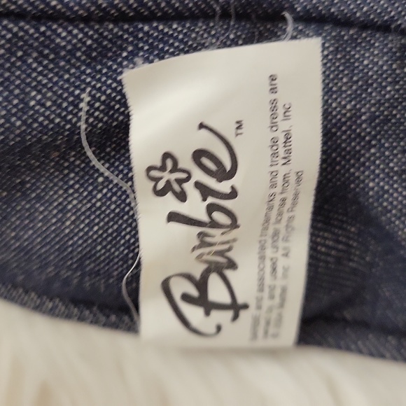 SALE!! Brand New BARBIE FAUX FUR DENIM PET BED - Picture 7 of 7